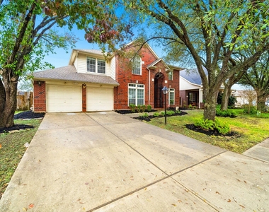 12310 Shadow Island Drive - Photo Thumbnail 2