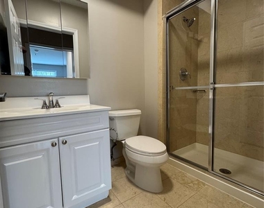 333 Willow - Photo Thumbnail 12