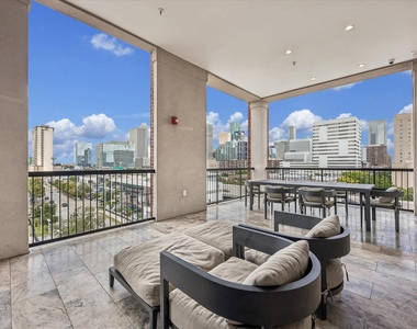 2111 Austin Street - Photo Thumbnail 21