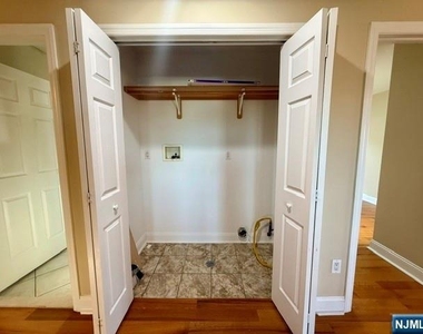 160 Miller - Photo Thumbnail 13