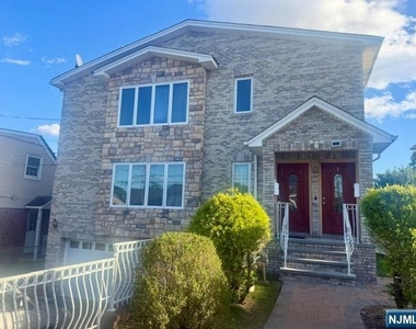 160 Miller - Photo Thumbnail 14