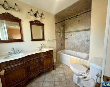 160 Miller - Photo Thumbnail 10