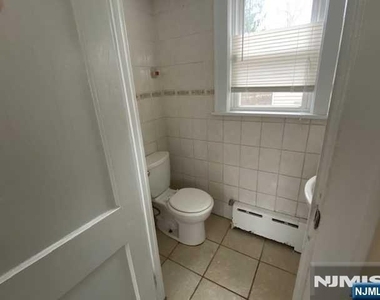 983 Grace - Photo Thumbnail 11