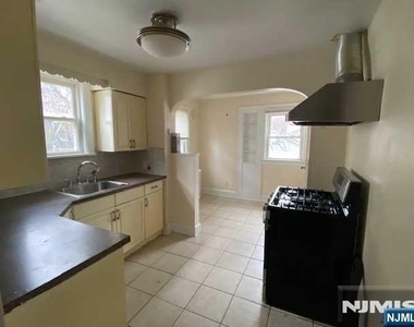 983 Grace - Photo Thumbnail 9