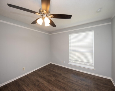 4220 Belle Park Drive - Photo Thumbnail 28