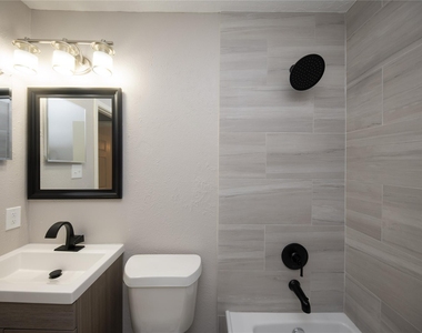 4220 Belle Park Drive - Photo Thumbnail 27