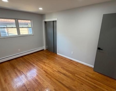 716 Jefferson - Photo Thumbnail 22