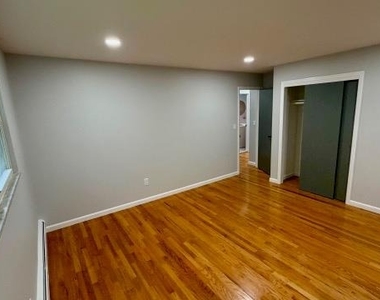 716 Jefferson - Photo Thumbnail 21