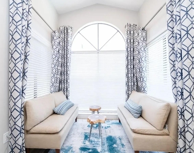 4211 Clay Hill Drive - Photo Thumbnail 18