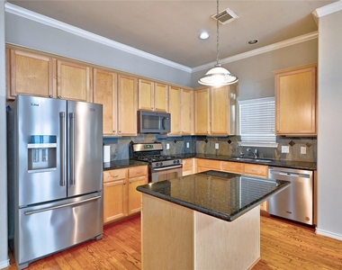 5411 Kansas Street - Photo Thumbnail 12