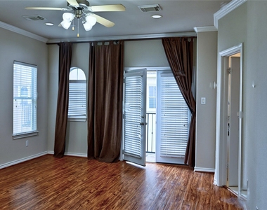5411 Kansas Street - Photo Thumbnail 25