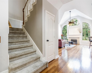5303 Green Cove Bend Lane - Photo Thumbnail 13