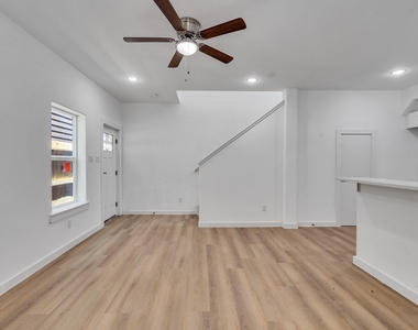 7428 Laura Koppe Rd - Photo Thumbnail 13
