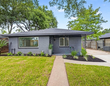 419 Fairbanks Street - Photo Thumbnail 5