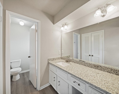 2402 Hilton Head Drive - Photo Thumbnail 9