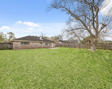 2402 Hilton Head Drive - Photo Thumbnail 10