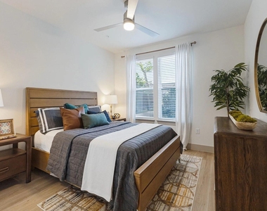 1506 N Prairie Avenue - Photo Thumbnail 11