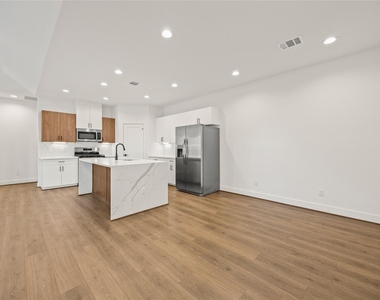 2619 Seaglass View Drive - Photo Thumbnail 6