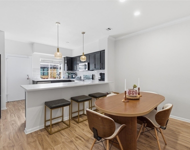 2100 Huldy Street - Photo Thumbnail 5