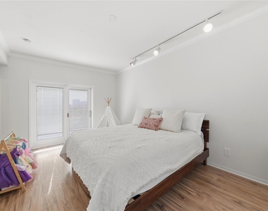 2100 Huldy Street - Photo Thumbnail 23