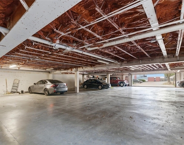 2100 Huldy Street - Photo Thumbnail 29