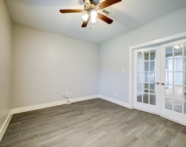 21902 Willow Shade Lane - Photo Thumbnail 4