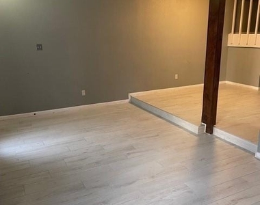 3162 Windchase Boulevard - Photo Thumbnail 12