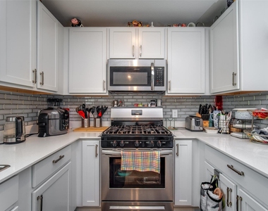 19583 Manduca Drive - Photo Thumbnail 10