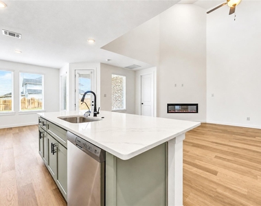 2305 Poseidon Street - Photo Thumbnail 8