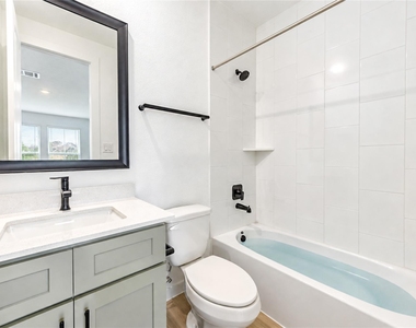 2305 Poseidon Street - Photo Thumbnail 14