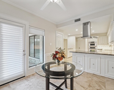 2425 Potomac Drive - Photo Thumbnail 3