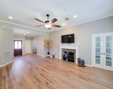 3504 Oak Landing - Photo Thumbnail 26
