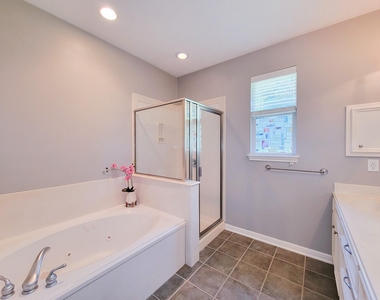 3504 Oak Landing - Photo Thumbnail 38