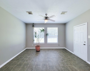 3504 Oak Landing - Photo Thumbnail 19