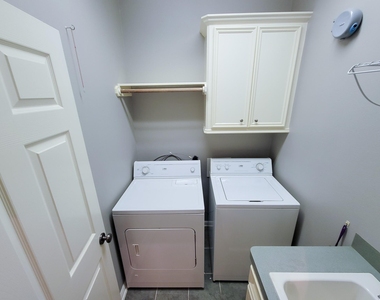 3504 Oak Landing - Photo Thumbnail 41