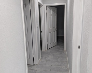 5737 Alvarado Drive - Photo Thumbnail 5