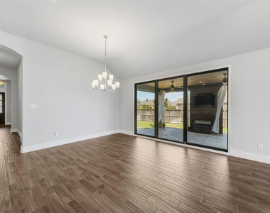 20814 Bighorn Valley Ln - Photo Thumbnail 2