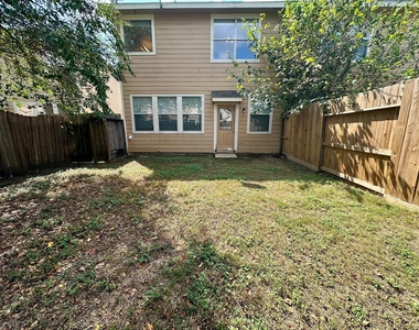 16202 Sandy Path Lane - Photo Thumbnail 23