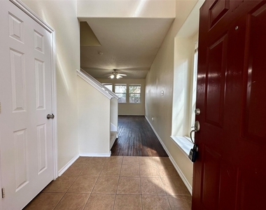 16202 Sandy Path Lane - Photo Thumbnail 20