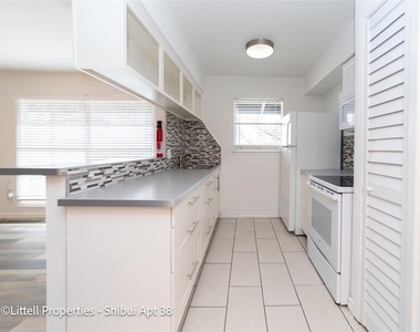 714 Woodrow St - Photo Thumbnail 1