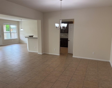20807 Fair Walnut Way - Photo Thumbnail 4