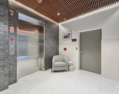 170 Malone Street - Photo Thumbnail 8