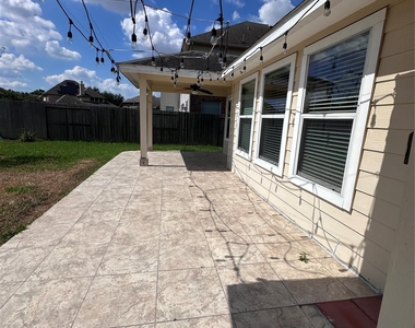 25223 Kelton Hills Lane - Photo Thumbnail 2