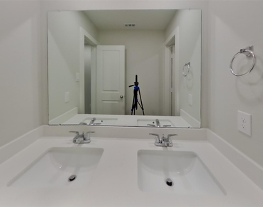 22624 Terrazzo Drive - Photo Thumbnail 12