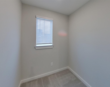 22624 Terrazzo Drive - Photo Thumbnail 13