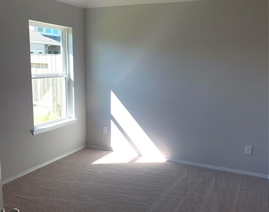 2319 Ocean Pass Lane - Photo Thumbnail 19