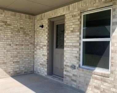 2319 Ocean Pass Lane - Photo Thumbnail 29