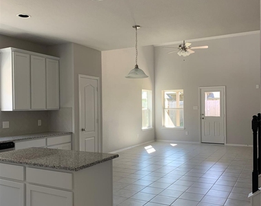 2319 Ocean Pass Lane - Photo Thumbnail 7