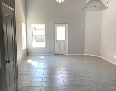 2319 Ocean Pass Lane - Photo Thumbnail 14