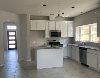 2319 Ocean Pass Lane - Photo Thumbnail 8